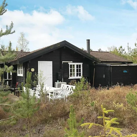 Two-bedroom Holiday In 6 Semesterbostad *